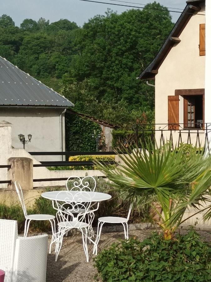 L' Auberge Campagnarde, Lourdes Poueyferré エクステリア 写真