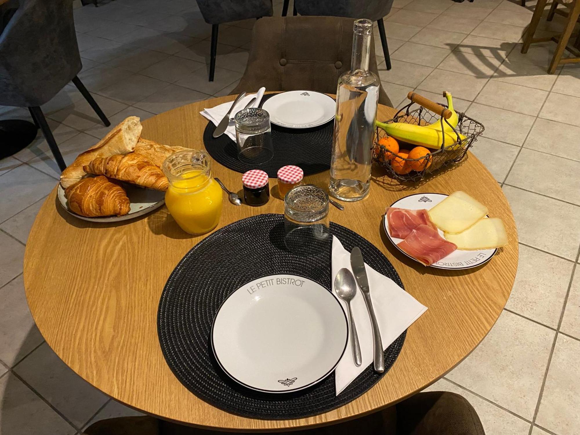 L' Auberge Campagnarde, Lourdes Poueyferré エクステリア 写真