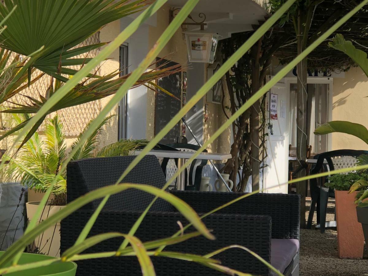 L' Auberge Campagnarde, Lourdes Poueyferré エクステリア 写真